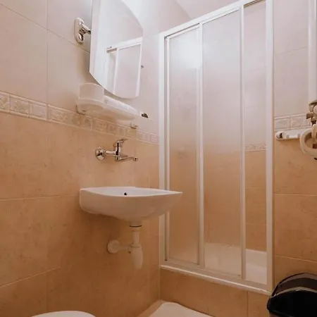 Séjour chez l'habitant Zoja *